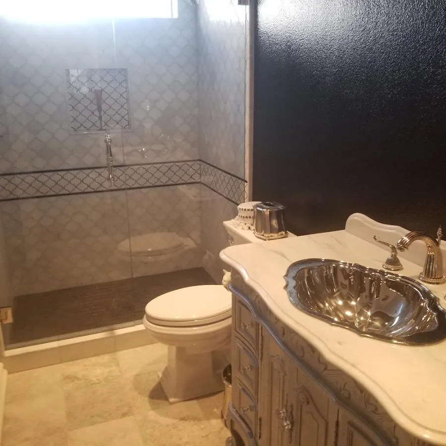 Professional plumbing work and bathroom remodeling in Kochville